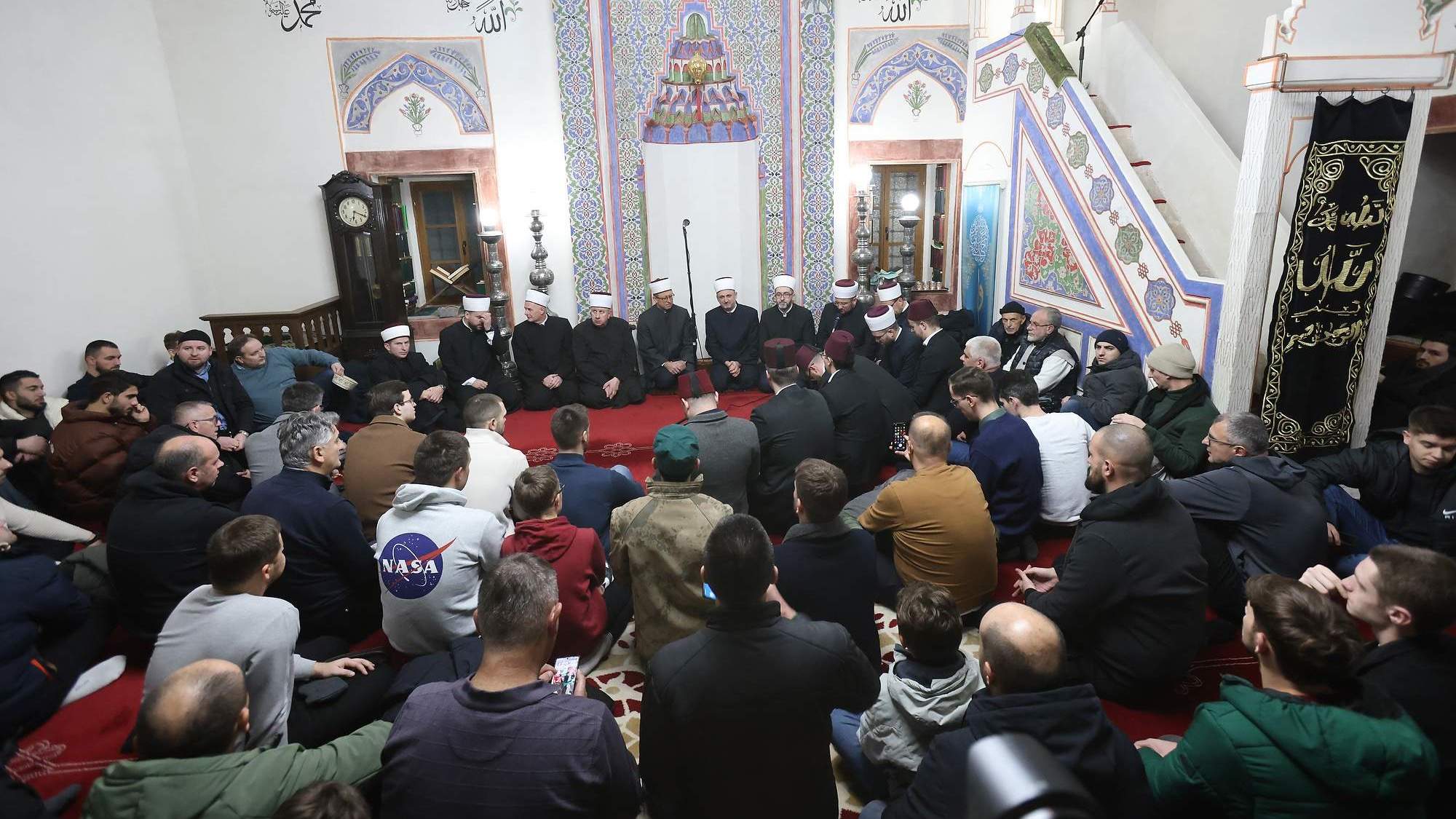 Muslimani u BiH obilježili mubarek noć Lejletur-regaib